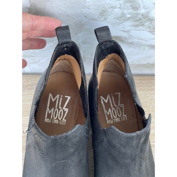 Miz Mooz Women's size 40 Dalia Ankle Boot Chelsea Boot - Picture 2 of 9
